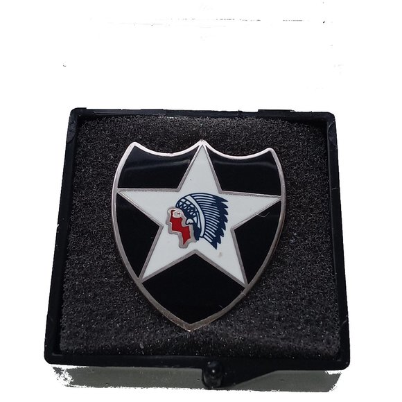 Other - 2nd Infantry Division Lapel Pin